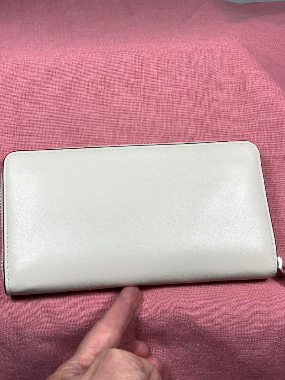 NWOT - Coach Cream Leather Zip around Wallet - Picture 6 of 15